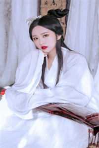 爸妈要我给养女让位下载