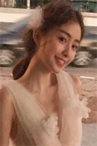 我真切伴她看过流萤下载