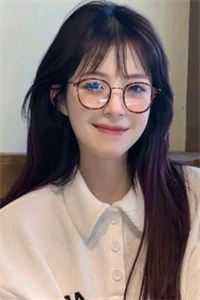 穿成异界，狼王的他为我神魂颠倒男女主人公