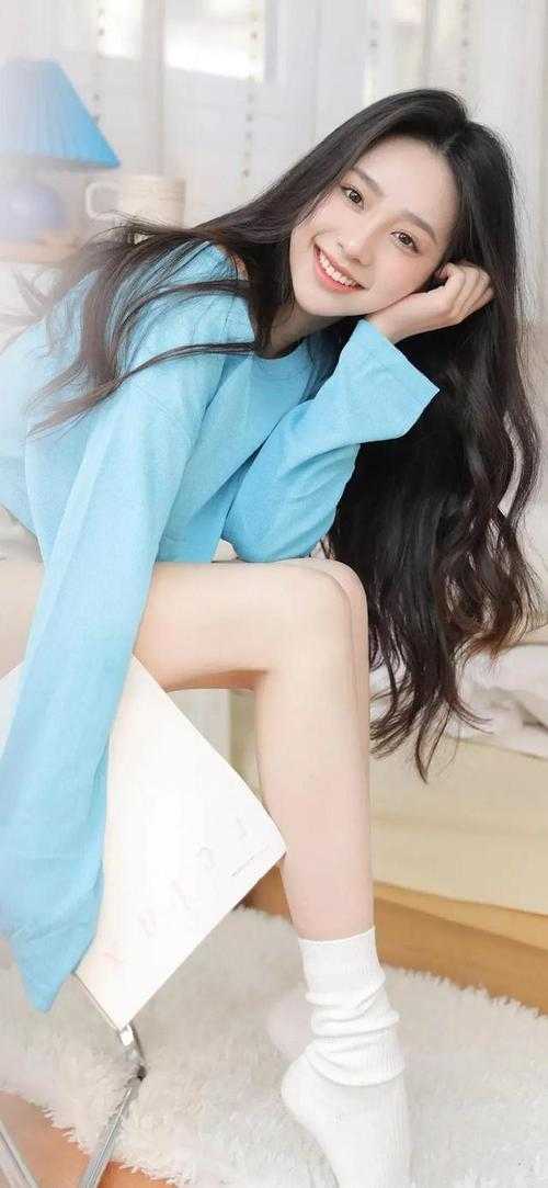 报考蓝翔后，闺蜜急哭了刘梁鸣楠楠全本免费在线阅读