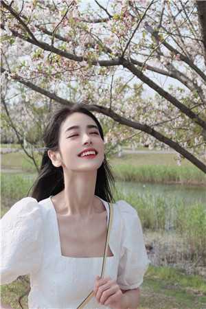 老婆助理把我当小白脸暴打后，我选择离婚沈重杨吱吱全本小说笔趣阁完整版免费阅读