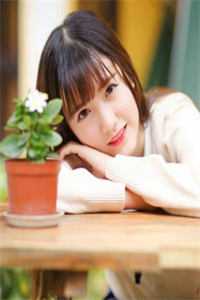 愚人节，男友扮流氓把我拖进深巷沫沫崔沫沫完整版无删减在线阅读