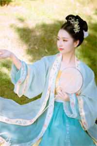 重生后，九爷他甘愿当工具人孟明萱严漠九在线免费阅读听书