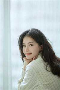 嫁给截瘫无能京圈太子爷后，三个童养夫急了沈祈年顾雪玲txt小说全集完整版免费阅读