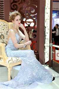 穿越末世：我带移动仓库去闪婚苏晚陆时衍小说免费在线阅读全本在线