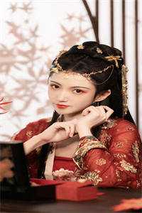 首富老婆拿男大当解药后，我闪婚年下小女友江潮芷柔全文免费大结局阅读全集在线阅读小说